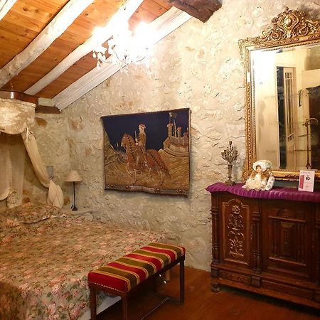 La Ferme De Jeanne Bed & Breakfast Saint-Girons  Bagian luar foto