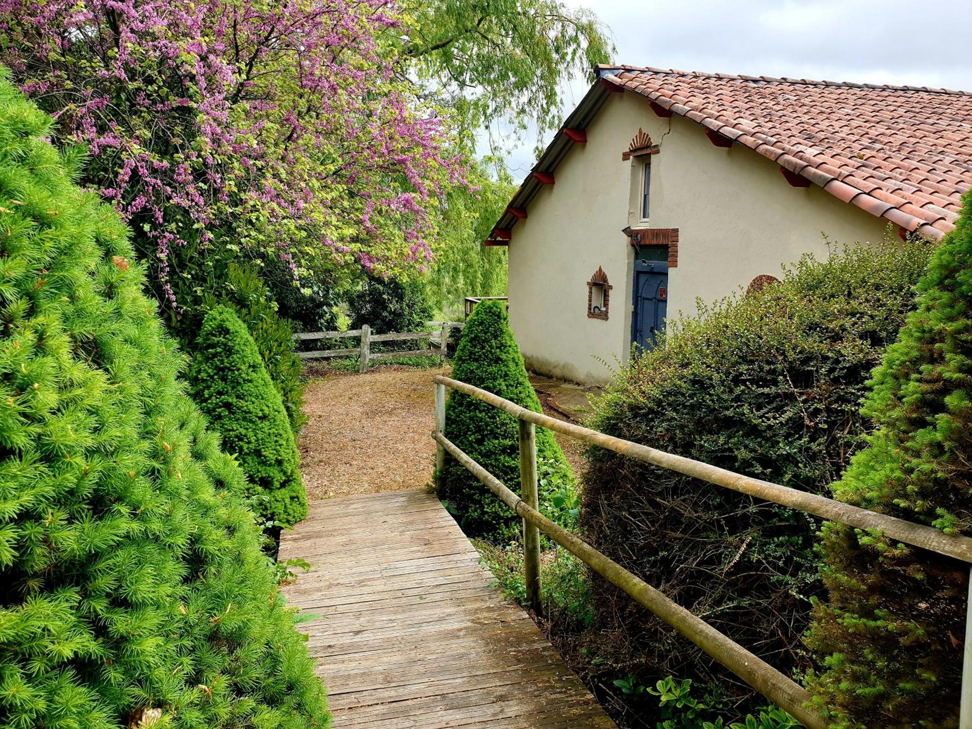 La Ferme De Jeanne Bed & Breakfast Saint-Girons  Bagian luar foto